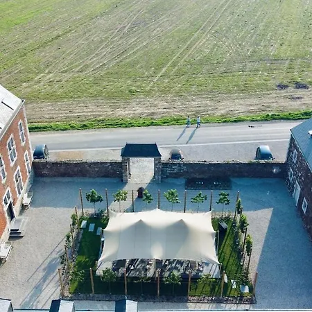 Splendid Castle In Perwez-Haillot With Sun-Loungers * Perwez (Namur)